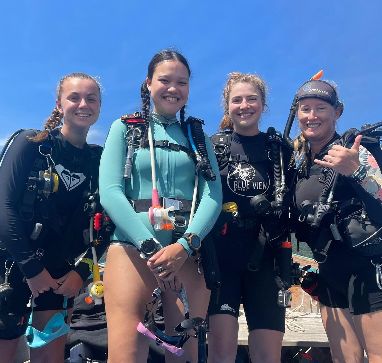 padi courses, girls that scuba